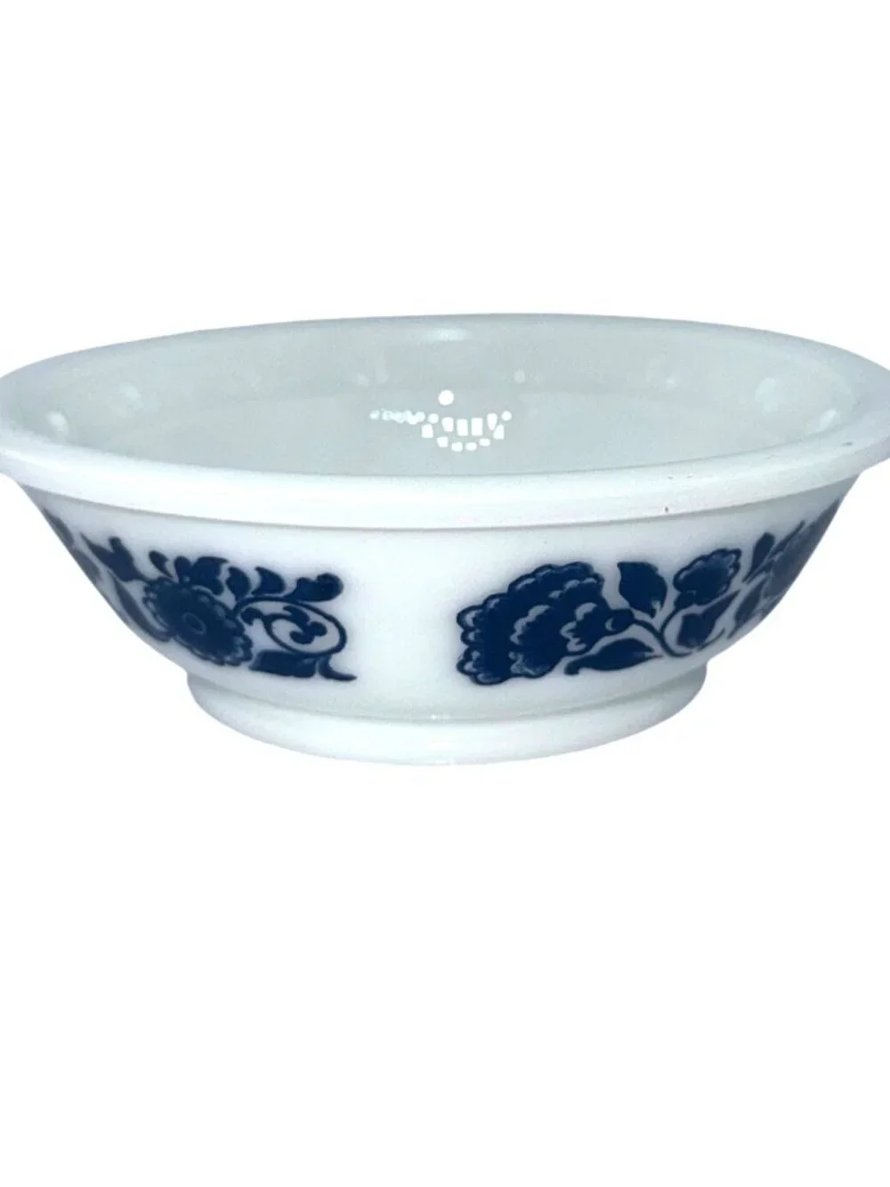 Vintage 1970s Avon Milk Glass Pitcher and Basin with Deft Blue Floral Pattern - Picture 6 of 8
